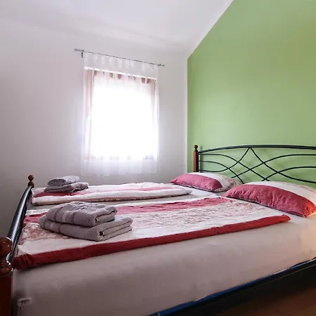 Fuer 4 Personen Ca 25 Qm In Fazana, Istrien Istrische Riviera Apartment *