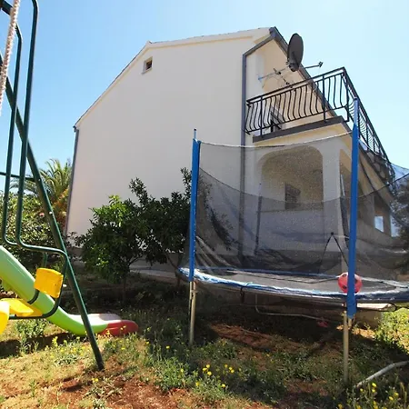 Fuer 4 Personen Ca 25 Qm In Fazana, Istrien Istrische Riviera Apartment *